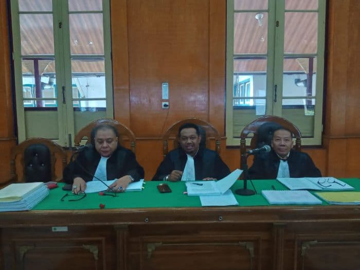 putusan_hakim_di_kasus_korupsi_imb_balei_merah_putih_dinilai_tak_adil_mantan_gm_pt_gsd_bakal_banding