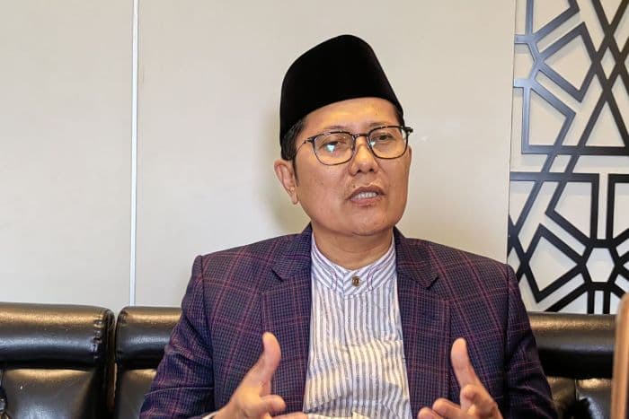 awal_ramadan_2025_berpotensi_berbeda_mui_lebaran_sama