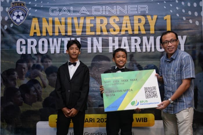 bpjs_ketenagakerjaan_beri_perlindungan_bagi_atlet_sepak_bola_ifa