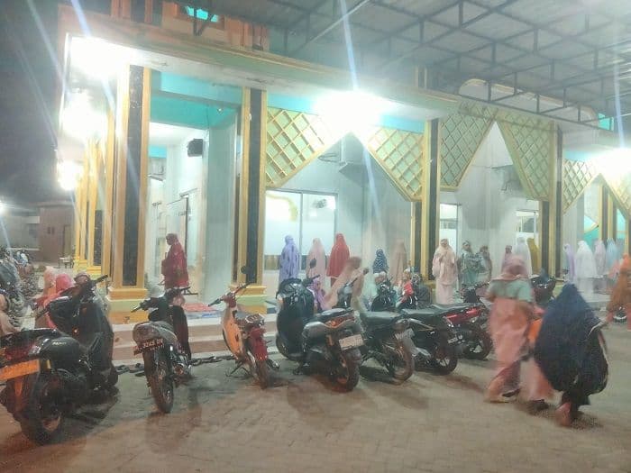 malam_tarawih_pertama_di_asahan_pasca_pengumuman_1_ramadan