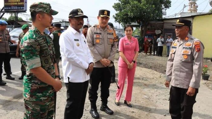 pastikan_mudik_aman_dan_nyaman_forkopimda_binjai_tinjau_pos_pam_dan_pos_yan_idulfitri