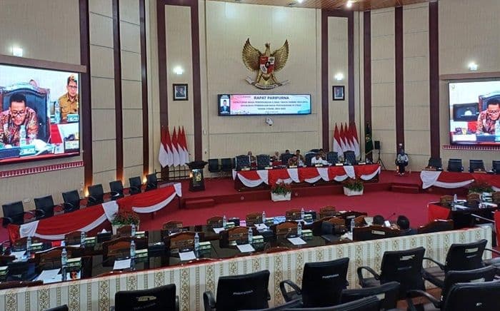 dprd_medan_tutup_masa_sidang_ii_dan_buka_masa_sidang_iii_20242025_ini_agendanya
