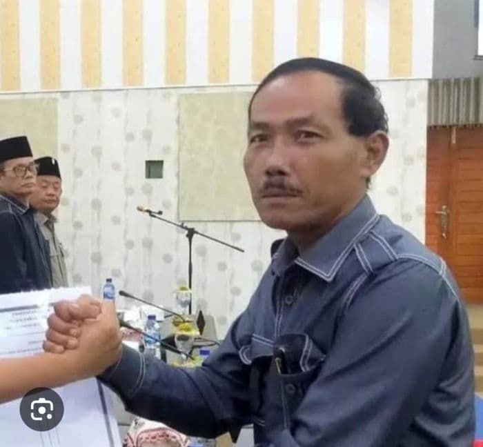anggota_dprd_sergai_jordan_sigalingging_dianiaya_otk_di_depan_rumahnya