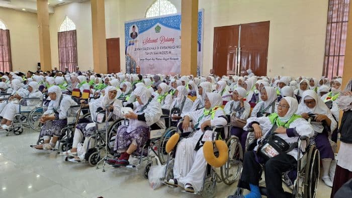 ketua_ppih_embarkasi_medan_ingatkan_calhaj_jaga_perilaku_di_arafah
