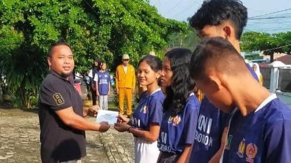 atlet_bahorok_peraih_medali_porkab_langkat_terima_tali_asih