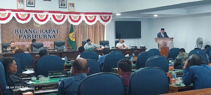 bupati_dairi_vickner_sinaga_dikabarkan_sakit_dan_jalani_operasi_di_jakarta