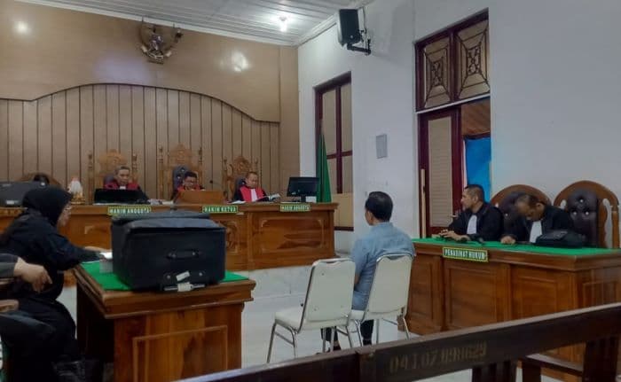 divonis_20_bulan_penjara_jaksa_siap_banding_jika_zumri_ajukan_upaya_hukum