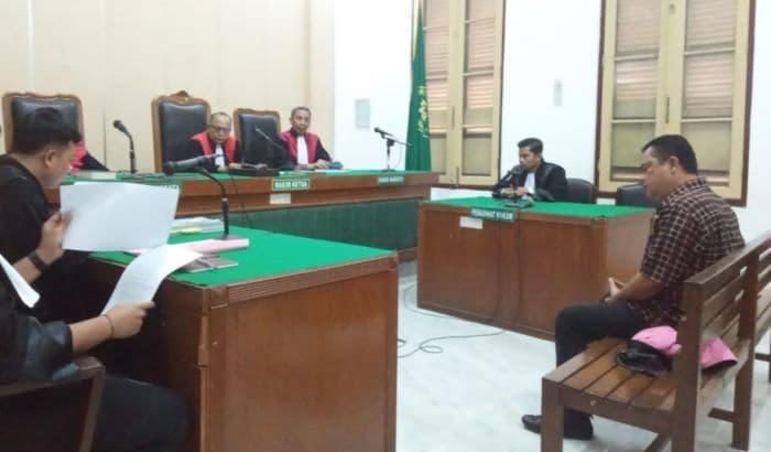 jaksa_minta_hakim_tolak_eksepsi_julham_situmorang_dalam_kasus_pungli_parkir_rsvi_