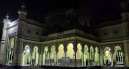 dari_warisan_kesultanan_ke_pusat_dakwah_modern_semangat_baru_masjid_azizi_langkat