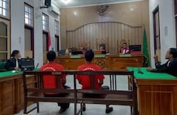 hakim_pn_medan_tegur_wartawan_ambil_foto_sidang_pengacara_pemalsu_surat_kuasa_divonis_22_bulan_bui