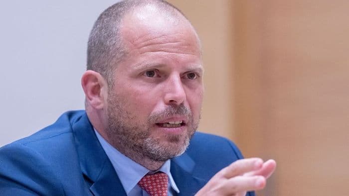 theo_francken_ultimatum_rusia_serang_brussels_moskow_akan_lenyap