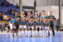 tim_futsal_pt_sttc_tantang_emosi_fc_di_babak_16_besar_koni_siantar_cup_2025