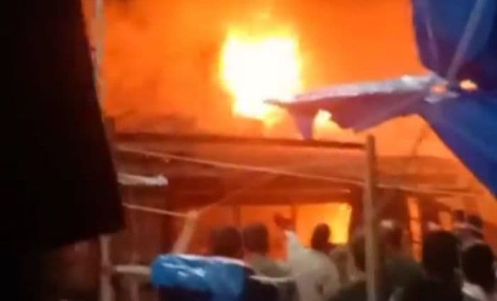 pasar_nauli_sibolga_terbakar
