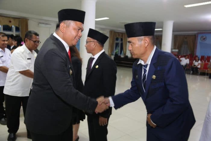 wabup_taput_lantik_7_pejabat_baru_tegaskan_integritas_dan_kinerja