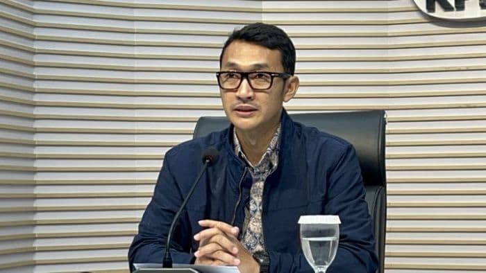 kpk_periksa_sonny_permana_terkait_dugaan_korupsi_iklan_rp222_miliar_di_bank_bjb
