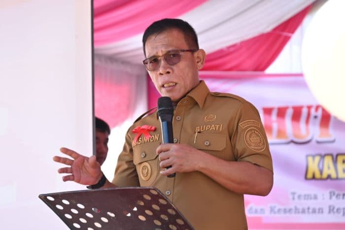 perambahan_hutan_lindung_di_desa_aek_raso_tapteng_bupati_masinton_perintahkan_cabut_pohon_sawit
