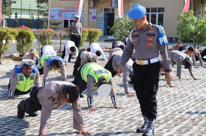 polda_sumut_lakukan_gaktibplin_di_polres_tapsel