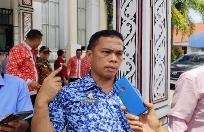 sekda_pematangsiantar_tanggapi_tudingan_julham_soal_permintaan_rp200_juta