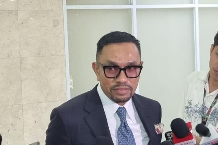 ahmad_sahroni_dimutasi_ke_komisi_i_dpr_nasdem_tegaskan_rotasi_biasa