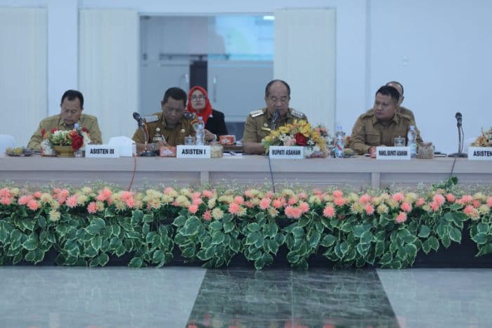 63_persen_jalan_kabupaten_asahan_rusak_perbaikan_dimulai_akhir_2025