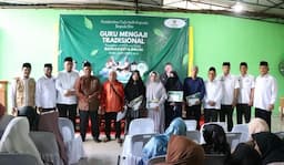 762_guru_mengaji_tradisional_di_binjai_terima_tali_asih_dari_baznas