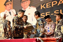 gubernur_sumut_salurkan_dbh_rp601_miliar_harap_kabupatenkota_tingkatkan_kesejahteraan_rakyat
