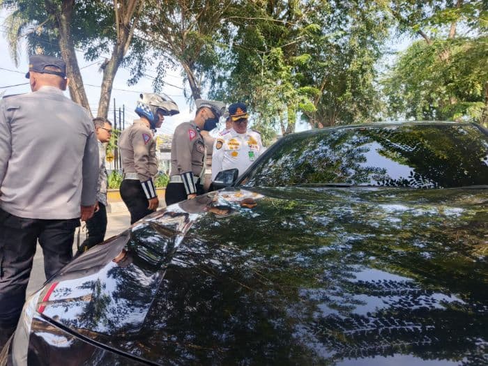 hatihati_kendaraan_belum_bayar_pajak_razia_gabungan_di_jalan_sm_raja_pagi_ini