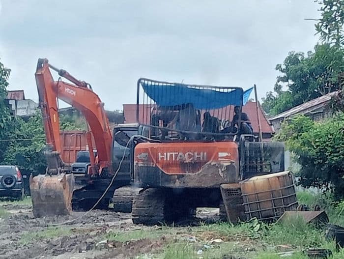 beko_warga_lubuk_pakam_terbakar_di_asahan