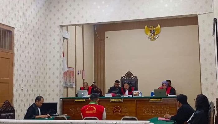 eksepsi_penasihat_hukum_terdakwa_pembunuhan_di_siantar_ditolak_hakim