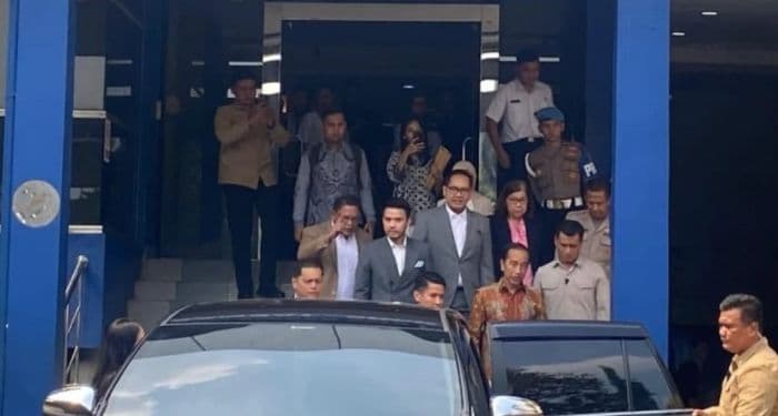 jokowi_buat_laporan_ke_polda_metro_terkait_tudingan_ijazah_palsu