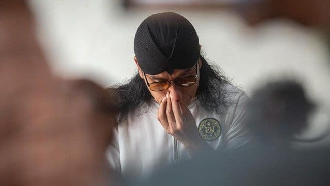 santri_dianiaya_13_orang_di_ponpes_gus_miftah_alami_gangguan_jiwa