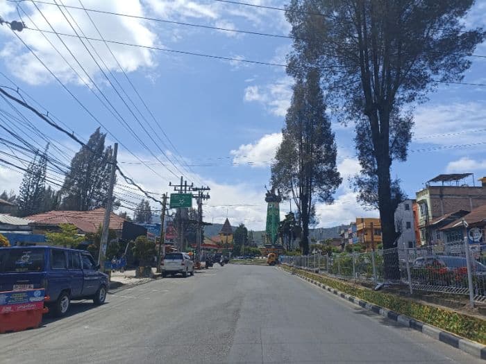 h1_festival_bunga_dan_buah_berastagi_penjual_kurang_meriah_tahun_ini