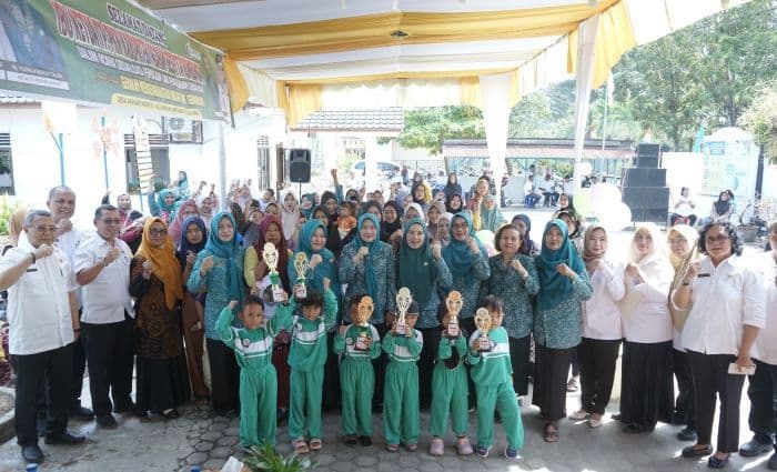 pemkab_asahan_gencarkan_kampanye_makan_ikan_ke_20783_warga_berisiko