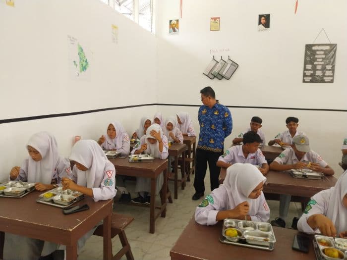sma_penerima_mbg_bertambah_dua_di_sergai