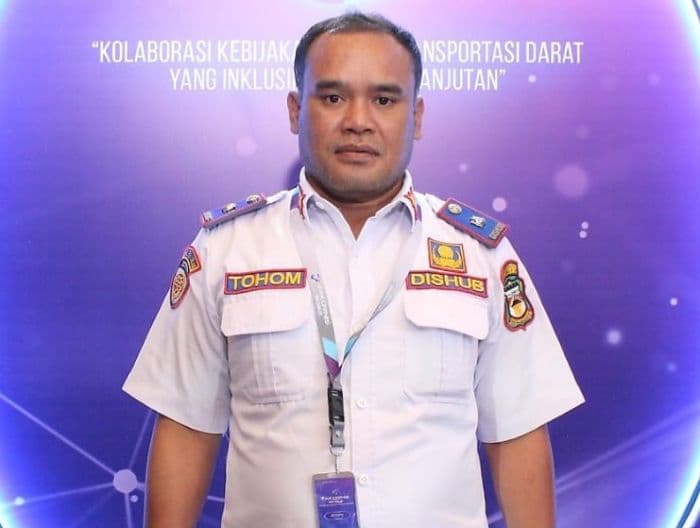 tohom_lumban_gaol_ditangkap_polres_siantar_dugaan_korupsi_retribusi_parkir_teken_kwitansi