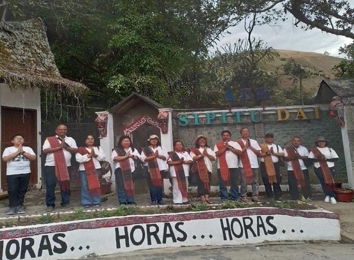 aek_sipitu_dai_destinasi_wisata_spiritual_yang_sarat_nilai_budaya_di_samosir
