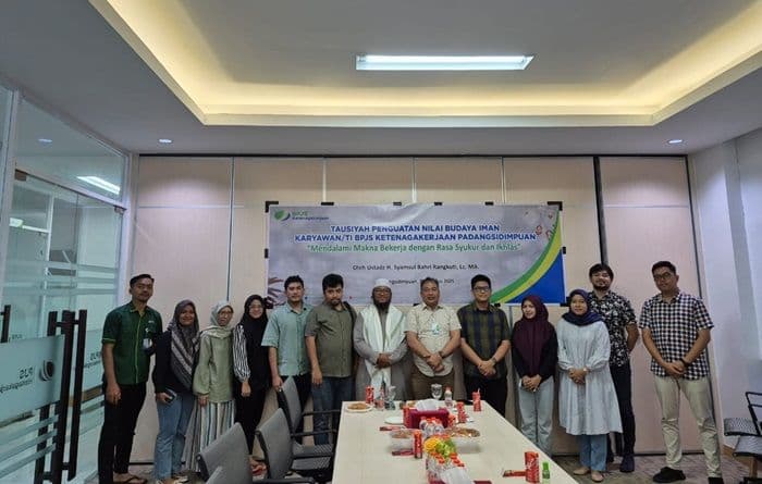 bpjs_ketenagakerjaan_padangsidimpuan_gelar_tausiyah_tekankan_pentingnya_syukur_dan_ikhlas_dalam_bekerja