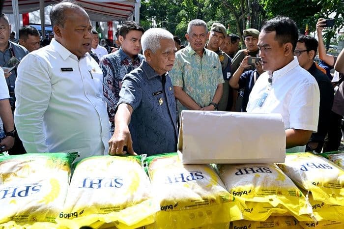 dukung_gpm_nasional_sumut_gelar_pasar_murah_di_394_titik_lokasi_di_33_kabupatenkota