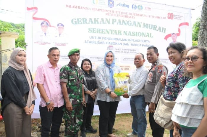 pengendalian_inflasi_empat_kecamatan_di_sibolga_gelar_gerakan_pangan_murah