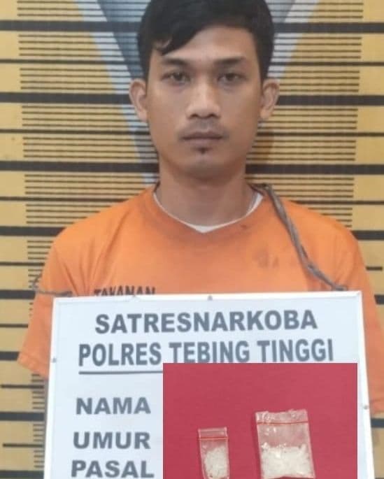 miliki_dua_paket_sabu_polisi_amankan_pria_di_pinggir_jalan_kota_tebing_tinggi