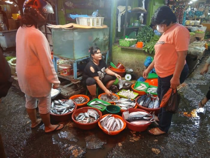 harga_ikan_di_pasar_dwikora_siantar_bervariasi