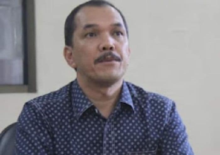 warga_simanindo_tuntut_cabut_izin_hkm_dprd_samosir_gelar_rdp_darurat