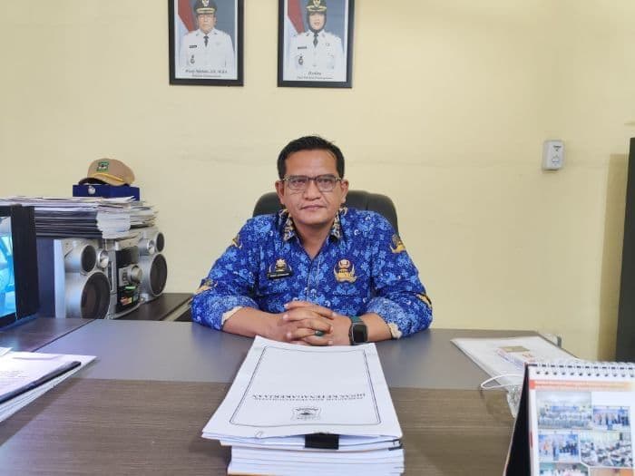 disnaker_siantar_tunggu_regulasi_kenaikan_upah_minimum_tahun_2026_dari_kementerian