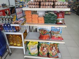 harga_beras_sphp_di_siantar_bervariasi_bulog_pastikan_tak_melebihi_het_rp13100