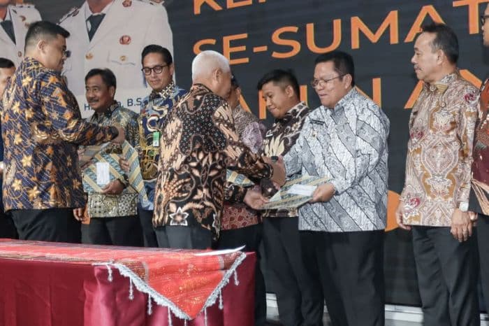 pemko_pematangsiantar_terima_dbh_tahap_iii_dari_pemprov_sumut