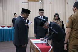 sempat_berstatus_pelaksana_harian_charin_p_simanjuntak_dilantik_sebagai_penjabat_sekdako_binjai