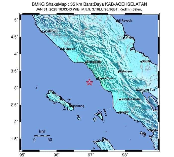 gempa_62_sr_di_aceh_selatan_warga_dairi_berhamburan_keluar_rumah