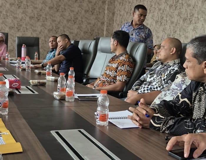 bahas_ternak_babi_bersama_opd_staf_bagian_hukum_pemko_diusir_keluar_saat_rdp_dengan_dprd_binjai