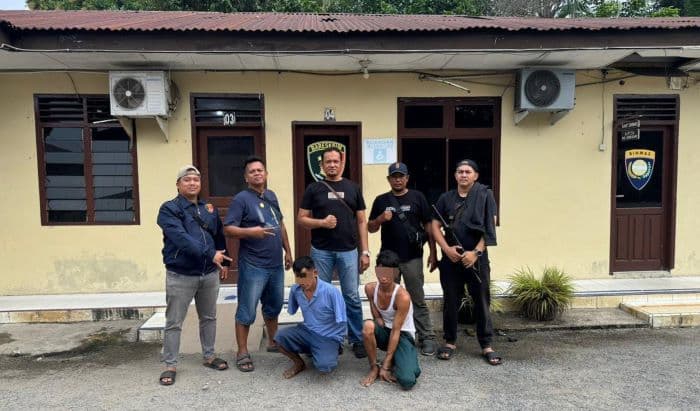 sempat_sembunyi_di_lemari_dan_plafon_dua_pencuri_sawit_di_asahan_akhirnya_dibekuk_polisi