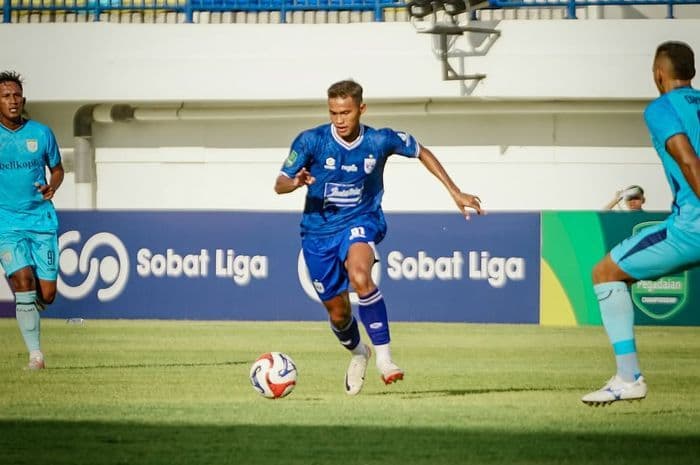 hasil_championship_diwarnai_dua_kartu_merah_persela_lamongan_ditahan_imbang_psis_semarang_11